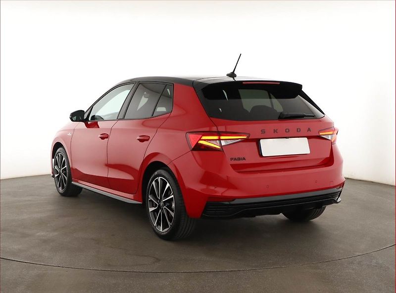 Škoda Fabia (2025) 1.0 TSI, Monte Carlo, FullLed - fotka 4 z 18
