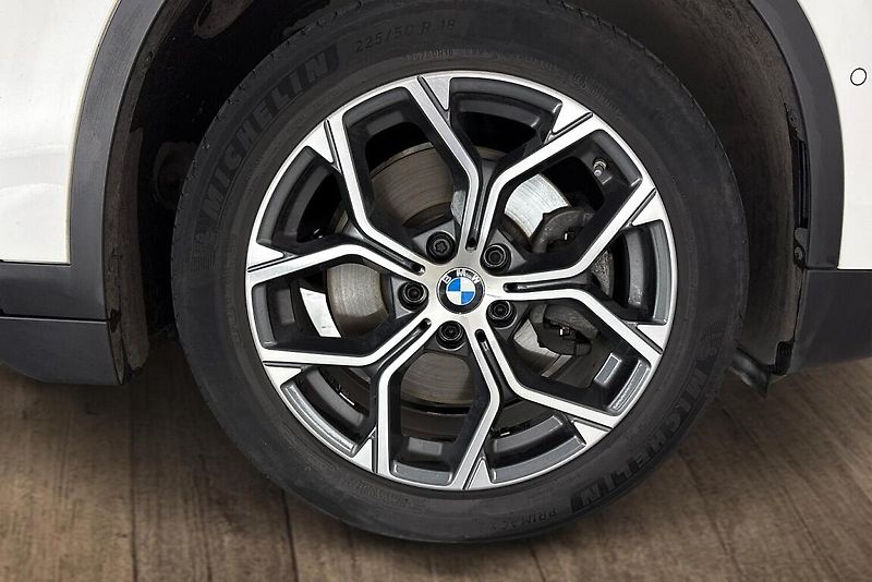 BMW X1 xDrive20d - fotka 5 z 12