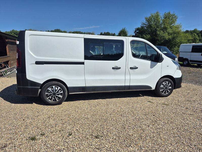 Renault Trafic (2018) 1.6Dci L2H1 6 Míst - fotka 4 z 26