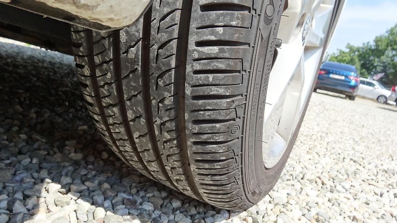 Škoda Rapid 1.0TSi 81kW Style rezervace - fotka 2 z 20