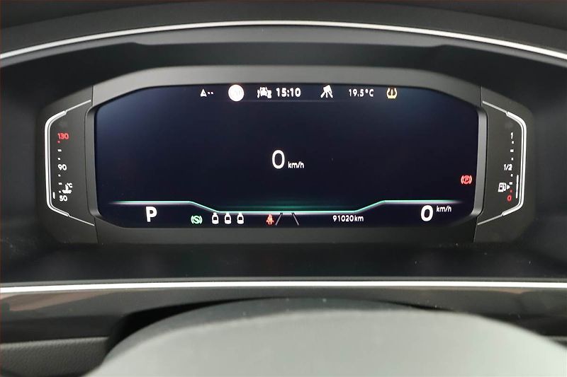Volkswagen Tiguan (2021) 2.0 TDI - fotka 11 z 22