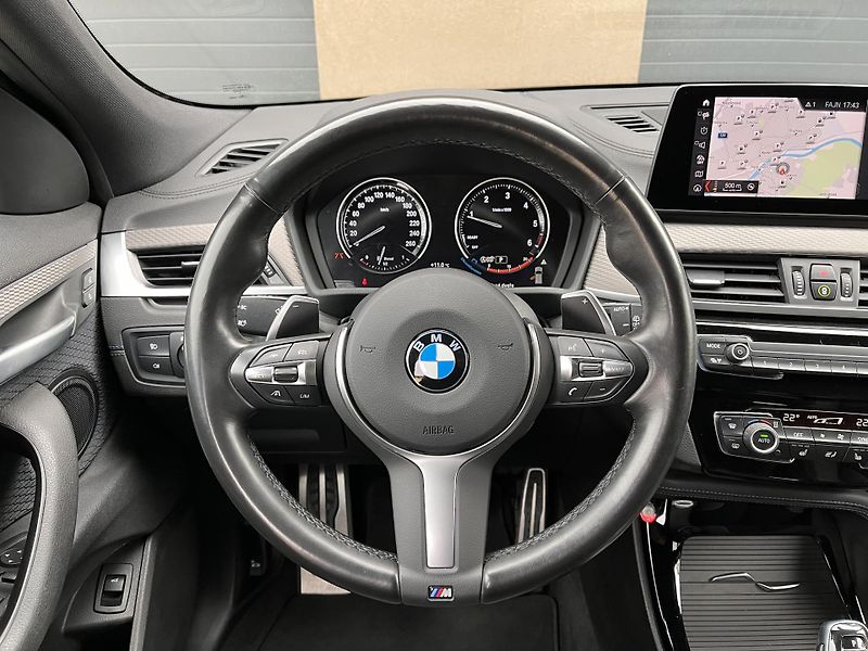 BMW X2 (2021) 2,0xD M-packet 140Kw,TZ,head-u - fotka 23 z 43