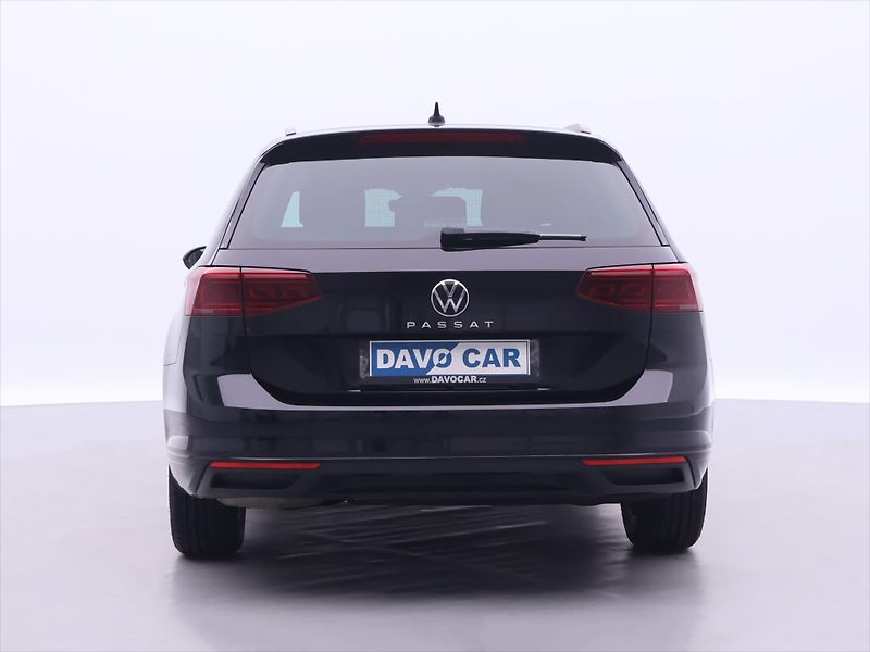 Volkswagen Passat 2,0 TDI 147kW DSG Matrix DPH - fotka 6 z 35
