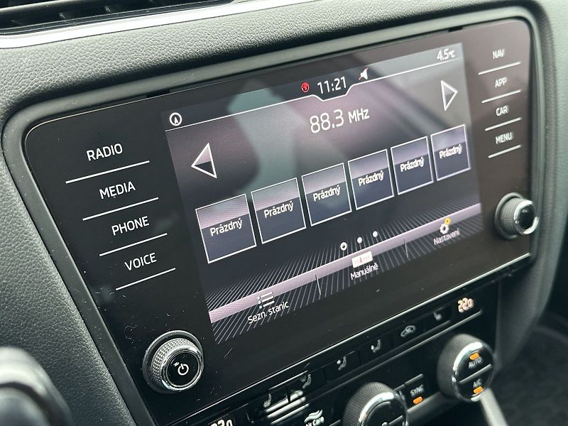 Škoda Octavia (2018) Combi 2.0 TDI DSG Style - fotka 13 z 29