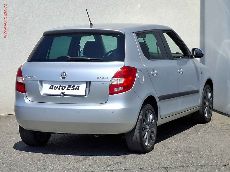 Škoda Fabia (2013) 1.2 TSi, Style, +kola - fotka 4 z 20