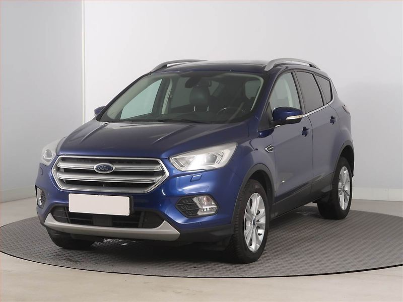 Ford Kuga (2017) Business 2.0 TDCi, 4X4 - fotka 2 z 17