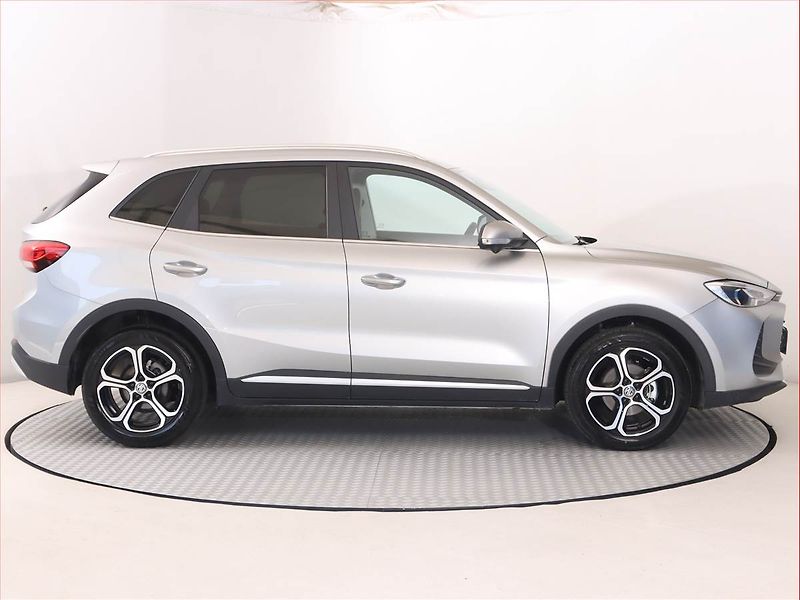 MG ZS (2026) 1.5 i - fotka 6 z 19