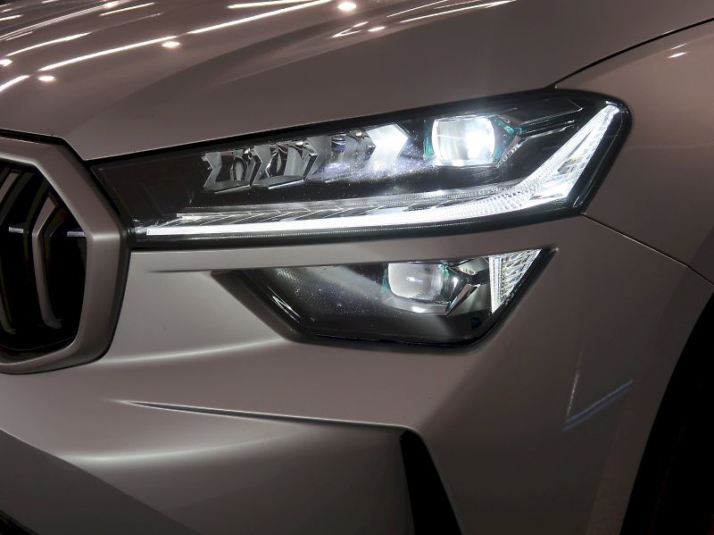Škoda Kodiaq (2025) EXCLUSIVE 2.0TSI 150KW DSG 4x4 - fotka 10 z 48