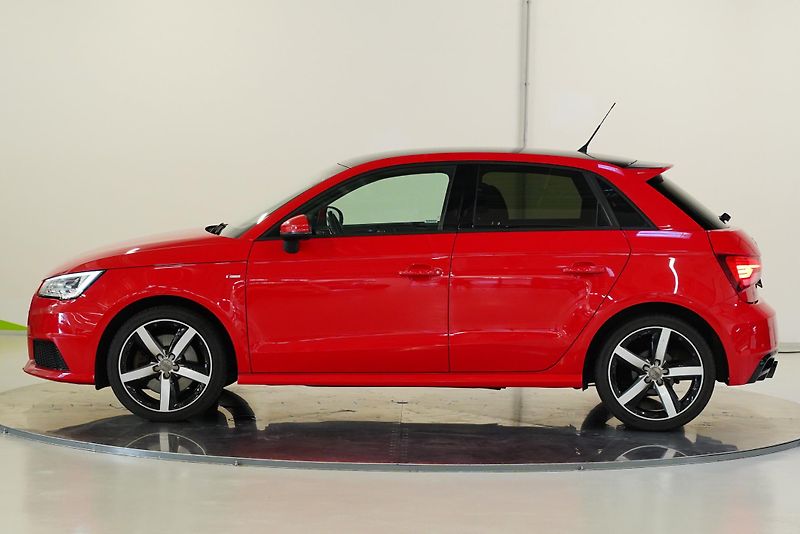 Audi A1 - fotka 3 z 29