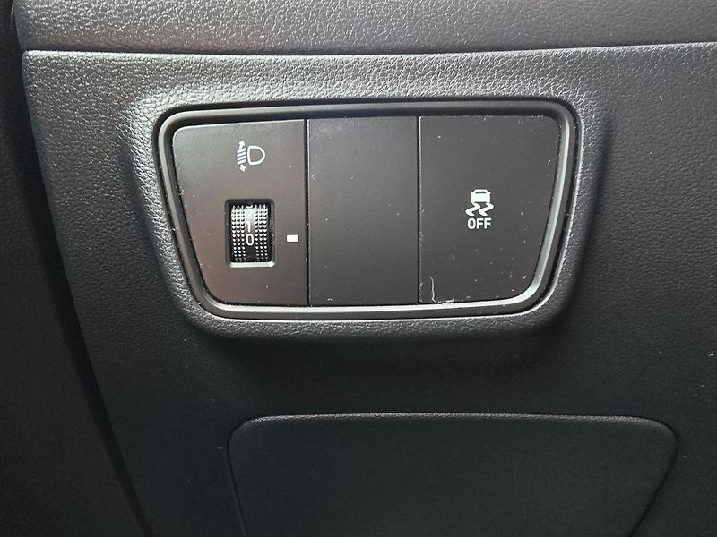 Hyundai Tucson 1.6 T-GDi N-Line DCT, serv.kn. - fotka 13 z 28