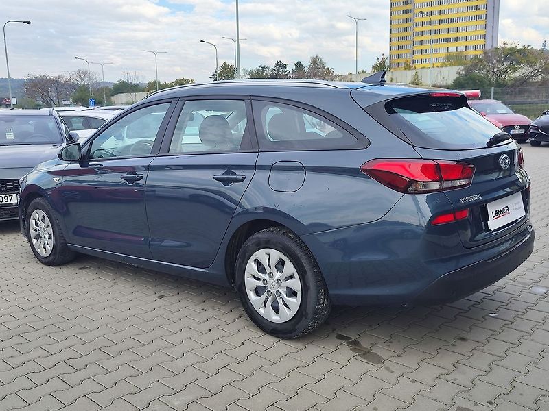 Hyundai i30 1.0 T-GDI/88kW Start Plus - fotka 7 z 27