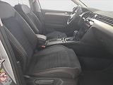 Volkswagen Passat (2021) Elegance 2.0 TDI - náhled 9
