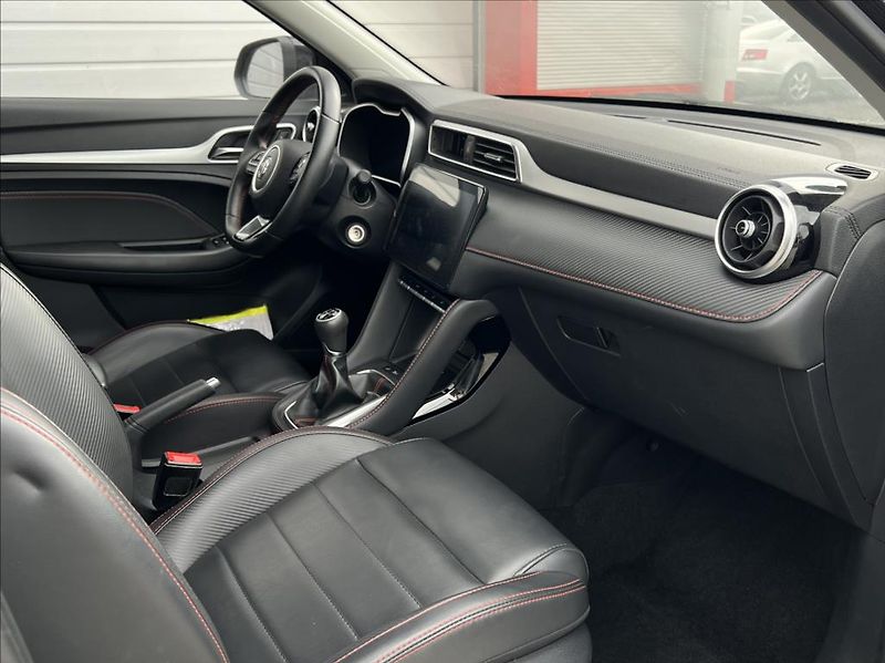 MG ZS 1,5 VTI-tech ICE Luxury záruka - fotka 18 z 25