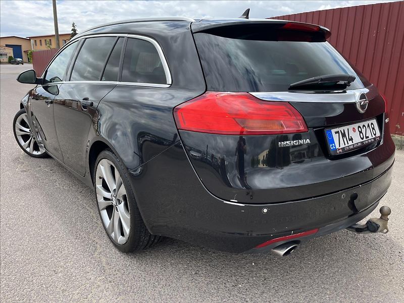 Opel Insignia 2,0 CDTi KLIMA SERVIS ROZVODY - fotka 44 z 44