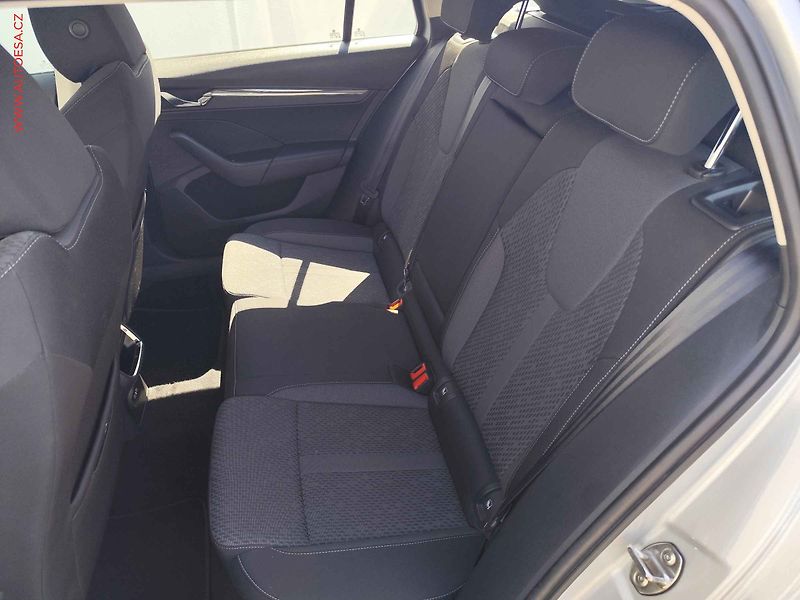Škoda Octavia (2021) 1.5TSi, 2.maj,ČR, DSG, LED - fotka 11 z 27
