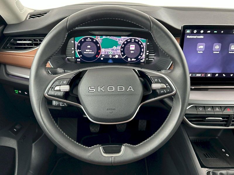 Škoda Octavia (2025) Combi 1.5TSI 110kW Exclusive S - fotka 9 z 36
