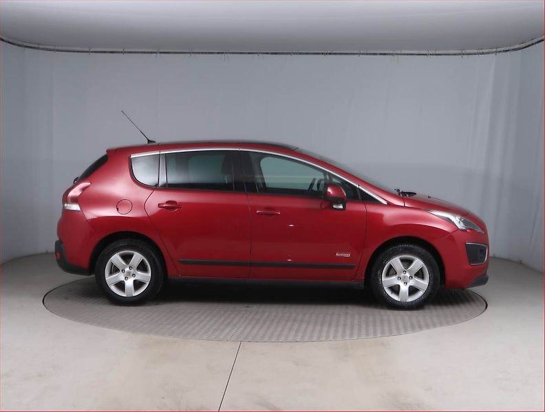 Peugeot 3008 (2014) 2.0 HDi, Serv.kniha, Navi - fotka 6 z 15
