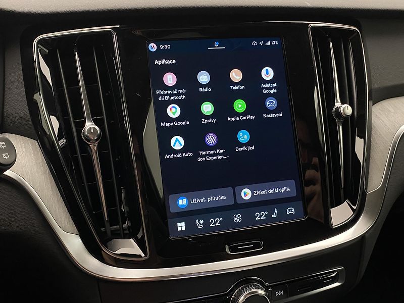 Volvo V60 (2026) B4 AUT DARK PLUS - fotka 8 z 66