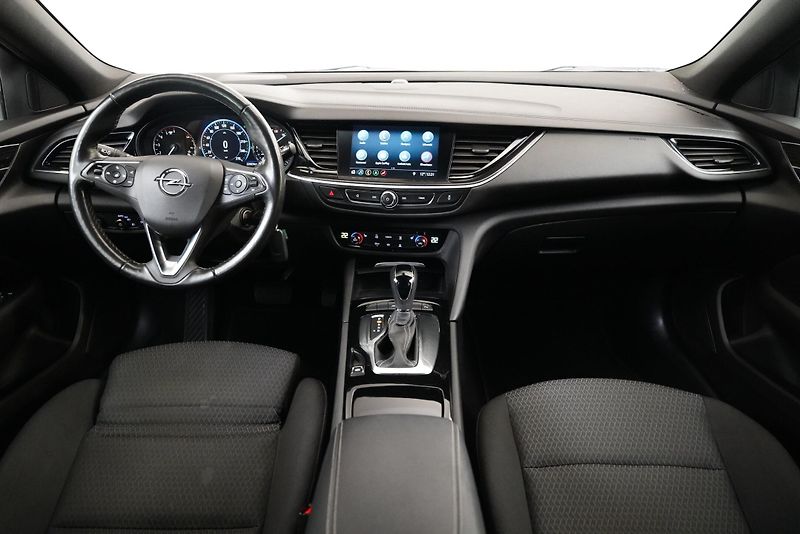Opel Insignia - fotka 5 z 24