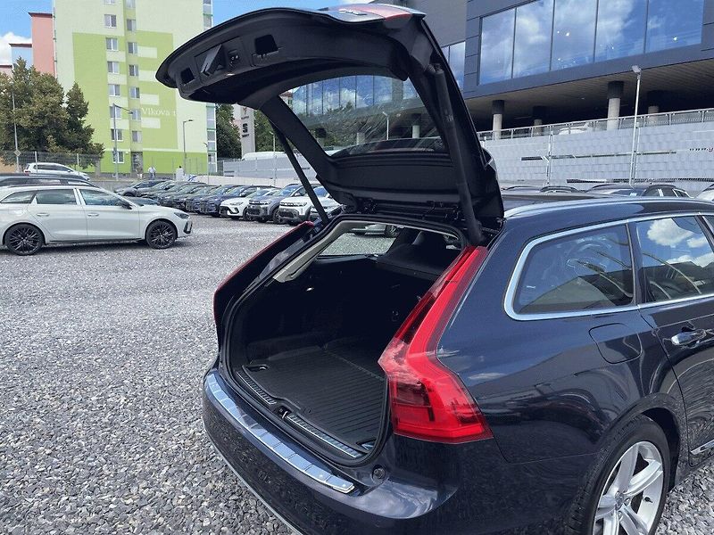 Volvo V90 (2016) 2.0 T5,187kW,Inscription,DPH,K - fotka 8 z 51