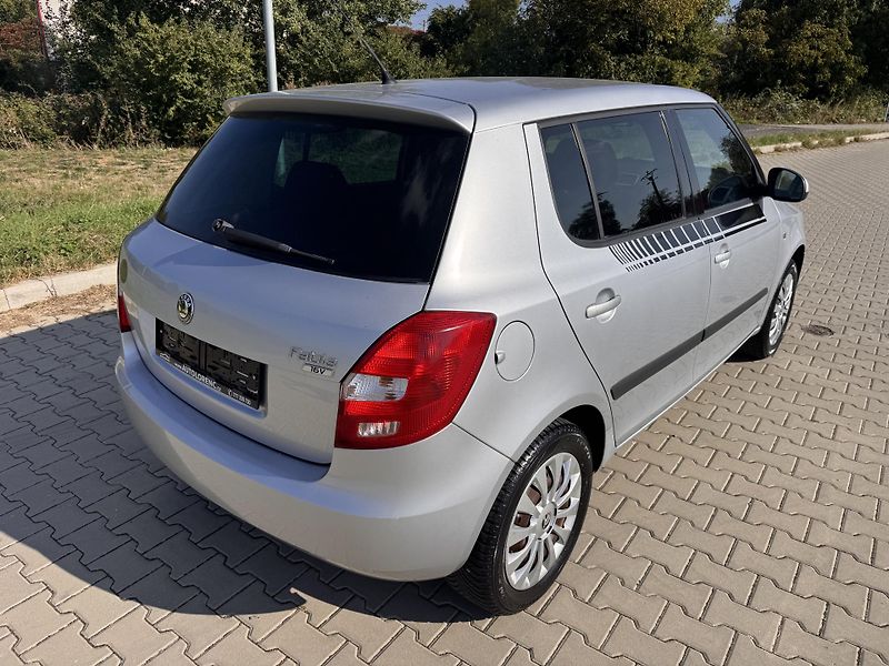 Škoda Fabia (2008) 1.4i 63Kw Ambition - fotka 4 z 16