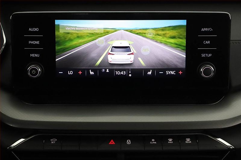 Škoda Octavia (2022) Ambition 2.0 TDI, ČR,1.maj - fotka 10 z 15