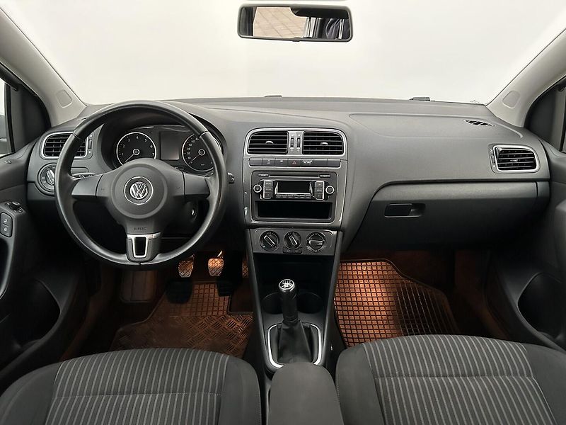 Volkswagen Polo 1.4 TSI Comfort - fotka 6 z 25