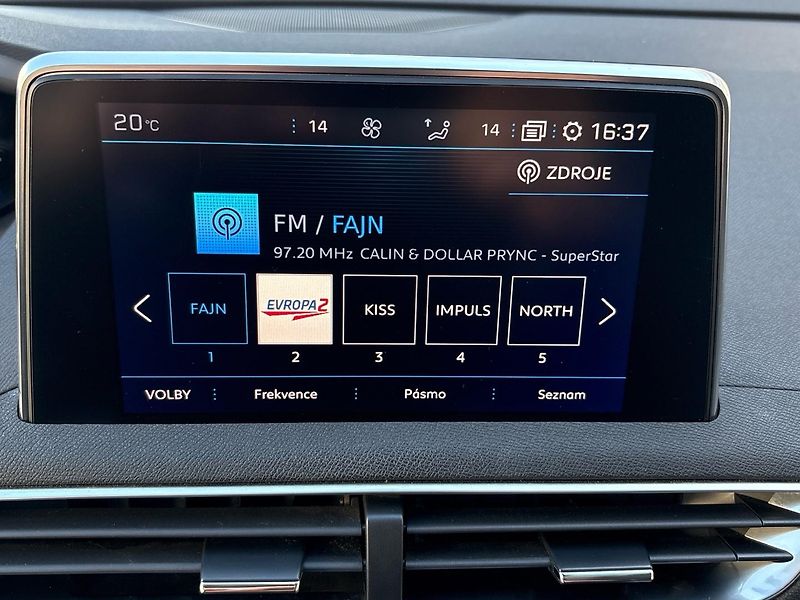 Peugeot 5008 (2018) AllurePack 1.6 THP EAT6 - fotka 45 z 57