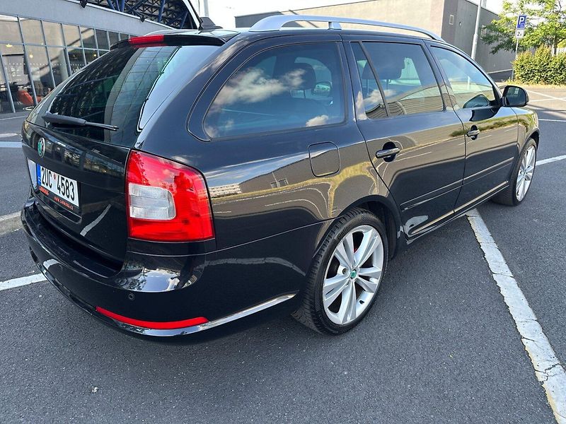 Škoda Octavia (2012) RS 2,0TDI 125kw DSG - fotka 7 z 21