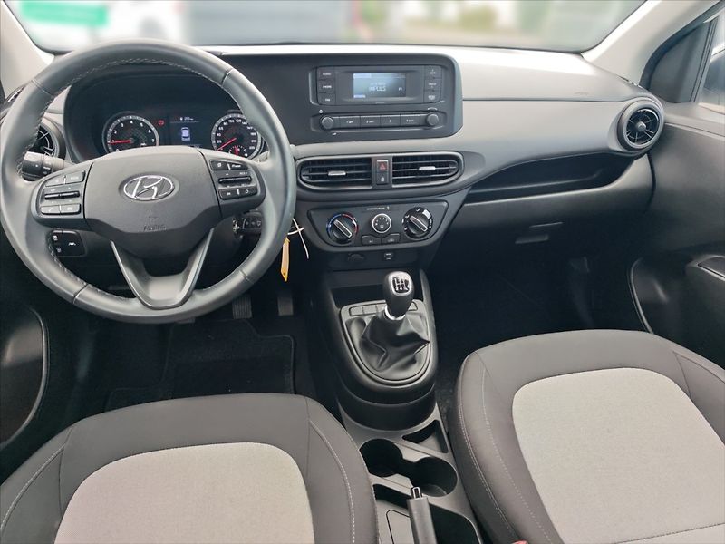Hyundai i10 1,0 i Comfort Club - fotka 9 z 11