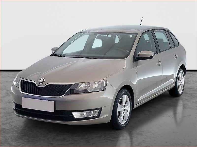 Škoda Rapid (2016) Spaceback 1.2 TSI - fotka 2 z 15