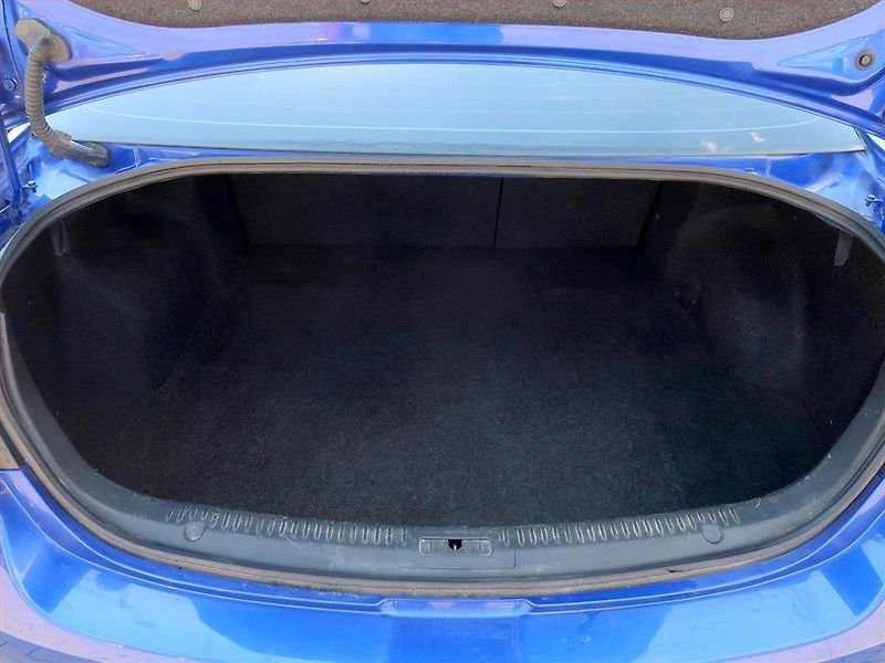 Mazda 6 (2008) 2.0, Xenony, Tempomat - fotka 13 z 17