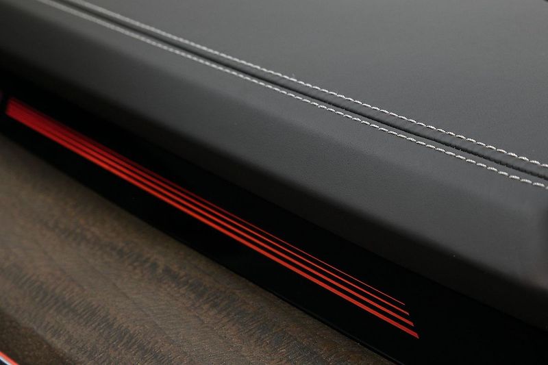 Audi e-tron 55 300kW Matrix Softclose HUD - fotka 24 z 44