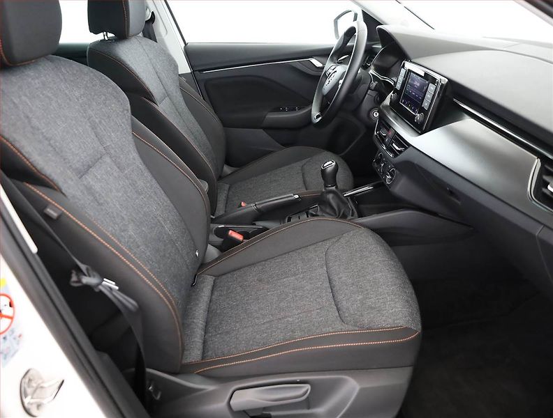 Škoda Kamiq (2021) Ambition 1.0 TSI, Serv.kniha - fotka 7 z 14