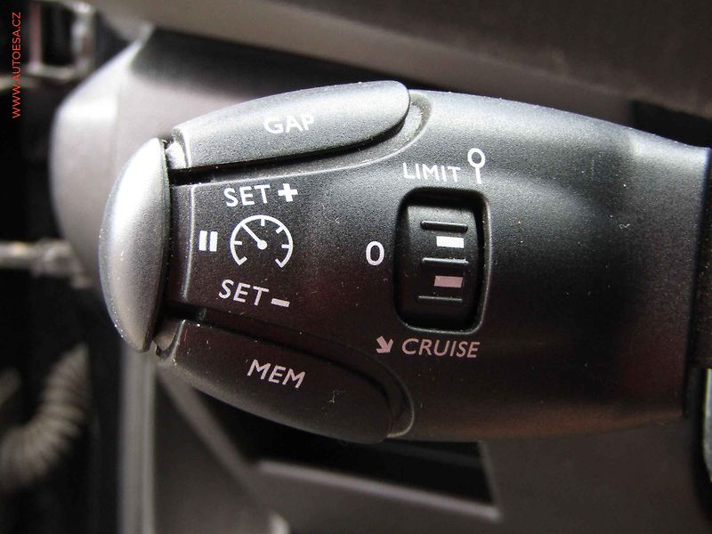 Citroën C5 Aircross (2020) 1.5 HDi, Feel, navi - fotka 13 z 23