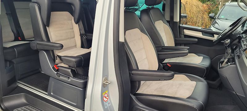 Volkswagen Multivan (2017) T6 2,0TDi 150kW DSG 4×4 7.mist - fotka 14 z 51