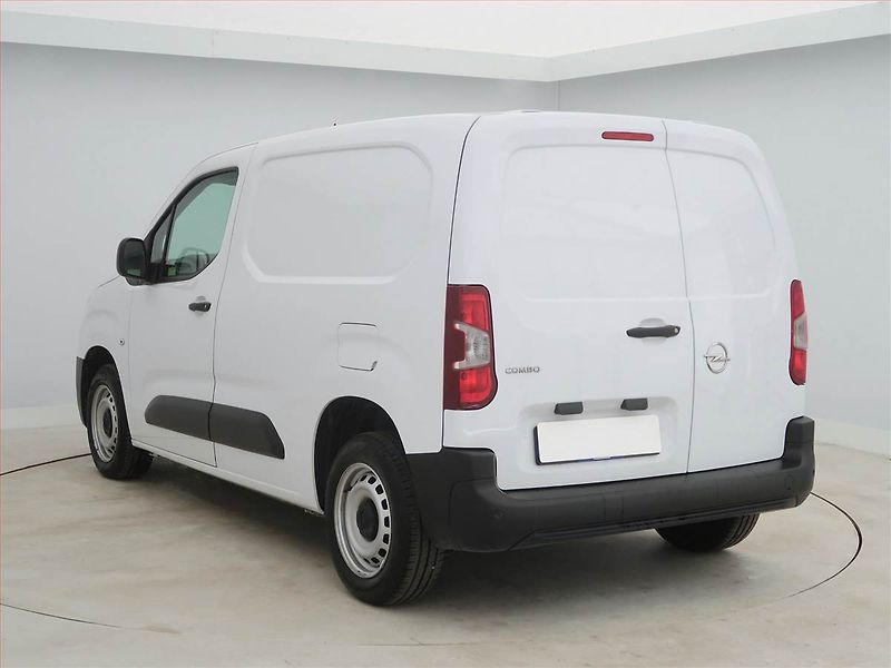 Opel Combo (2023) 1.5 CDTI, ČR, DPH - fotka 4 z 15