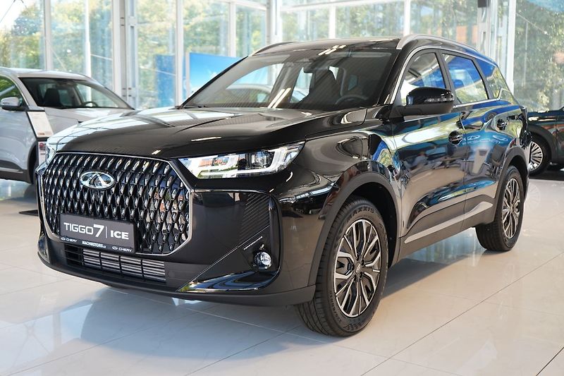 Chery Tiggo 7 COMFORT 1,6 T-GDI - fotka 3 z 46