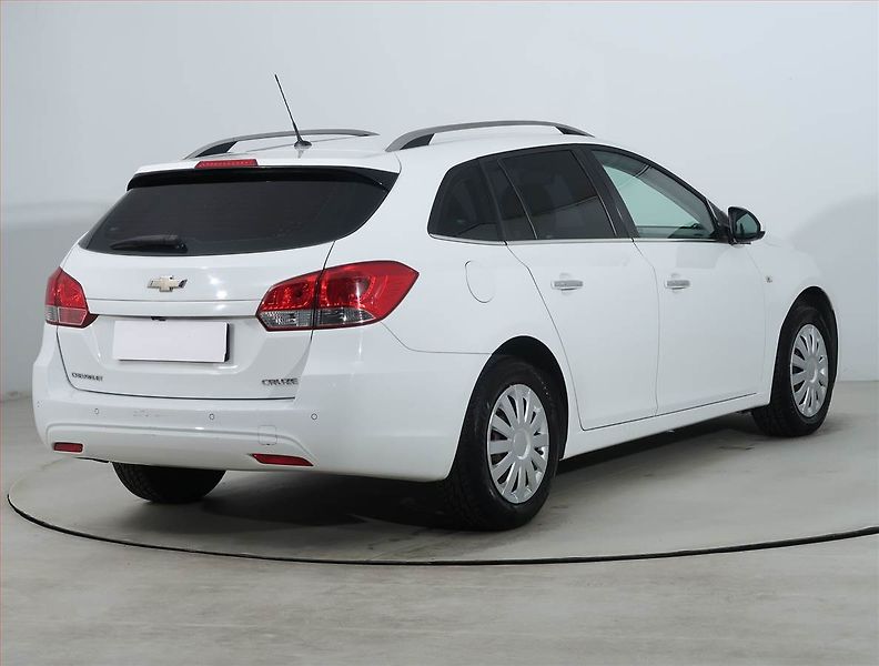Chevrolet Cruze (2013) 1.8 i 16V, po STK - fotka 5 z 17