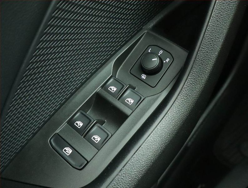 Škoda Octavia (2022) Ambition 2.0 TDI, ČR,1.maj - fotka 14 z 15