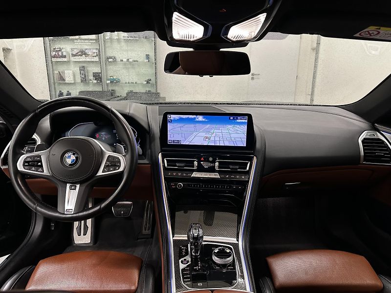 BMW Řada 8 (2022) 840d xDrive M Sport, Laser, HU - fotka 15 z 17