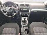 Škoda Octavia (2010) 1.9 TDI - náhled 8