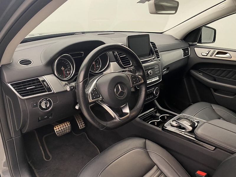 Mercedes-Benz GLE 350d 4MATIC AMG AUT CZ - fotka 4 z 53