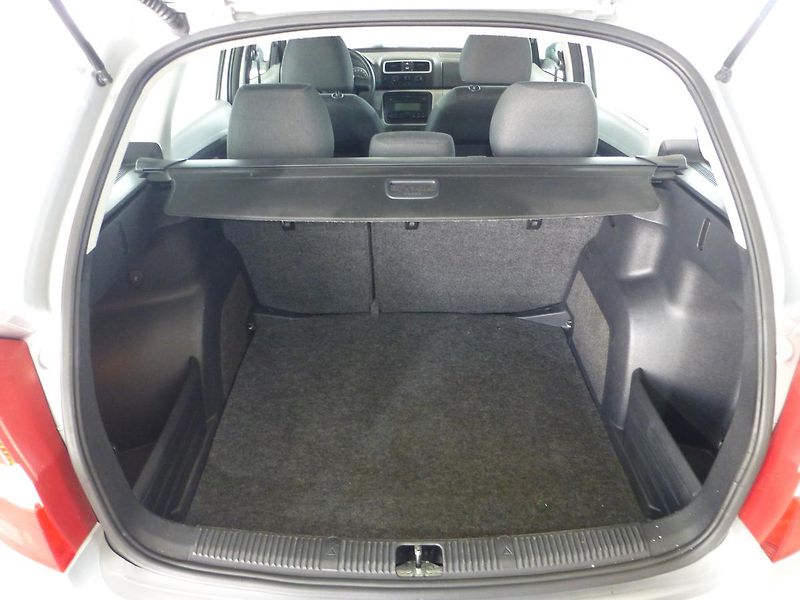 Škoda Fabia (2009) 1,4i-63KW-KLIMATIZACE*ALU KOLA - fotka 24 z 26