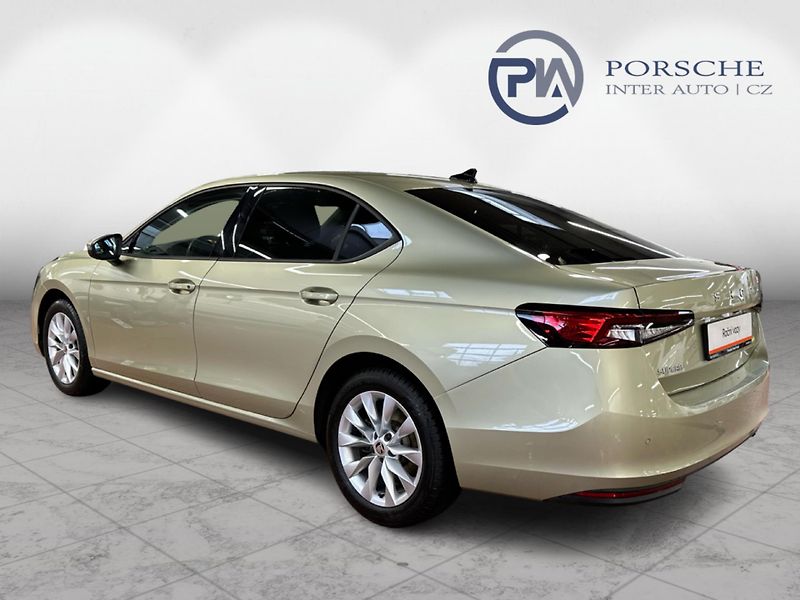 Škoda Superb (2024) 1.5 eTSI DSG Selection, Tažné - fotka 4 z 24