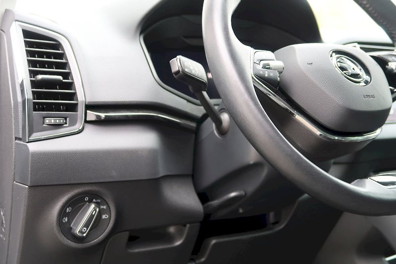 Škoda Karoq (2023) Style Plus 1,5 TSi/110 kW DSG - fotka 16 z 30