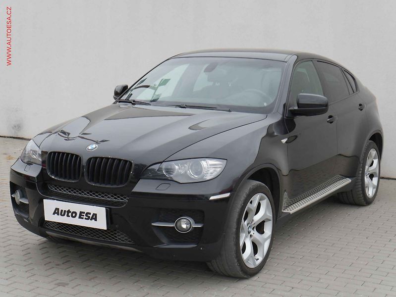 BMW X6 (2011) 3.0D xDrive 30D, AT, bixen - fotka 3 z 23