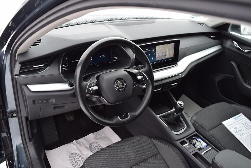 Škoda Octavia (2020) 1.5TSI 110kwSTYLE TAŽ NAVI LED - fotka 22 z 50