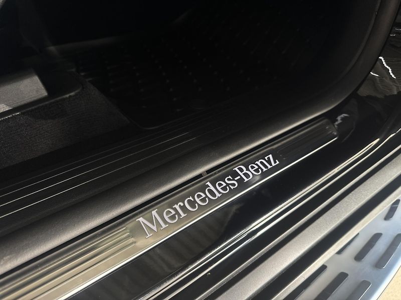 Mercedes-Benz GLE AMG 400 dMATIC - fotka 37 z 44