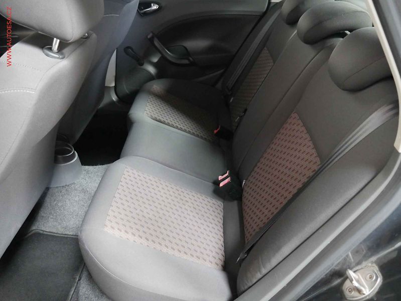 Seat Ibiza (2009) 1.2i, 1.maj,ČR, servis.kniha - fotka 10 z 15